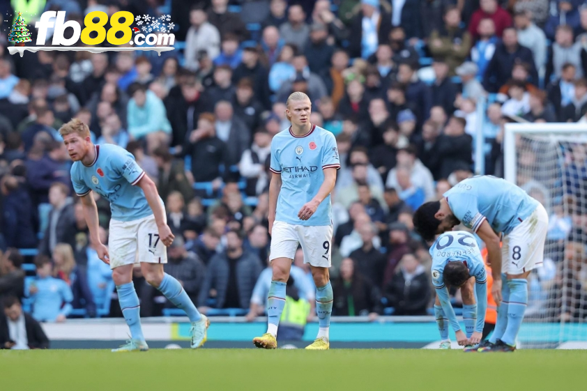 Man City đang trải qua khủng hoảng phong độ chưa từng có.